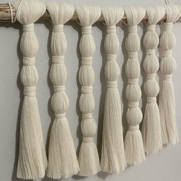 Horsetail Macrame Wall Art - Picture 5 of 6